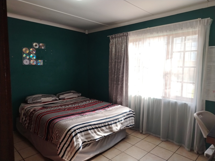4 Bedroom Property for Sale in Amalinda Eastern Cape